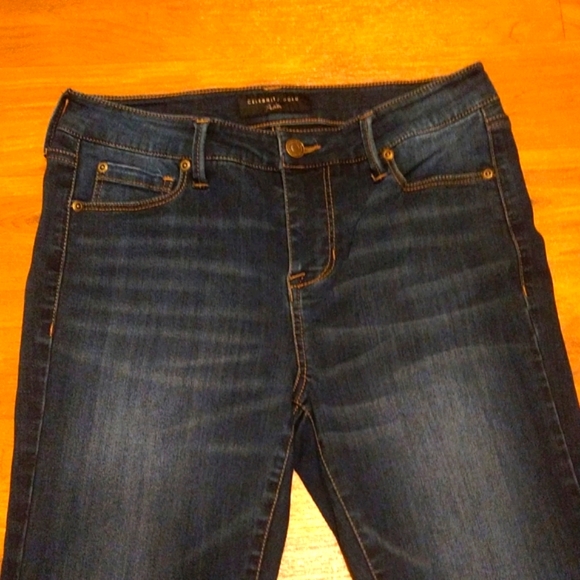 Celebrity Gold Vintage Stretch Ankle Jeans - Picture 2 of 7